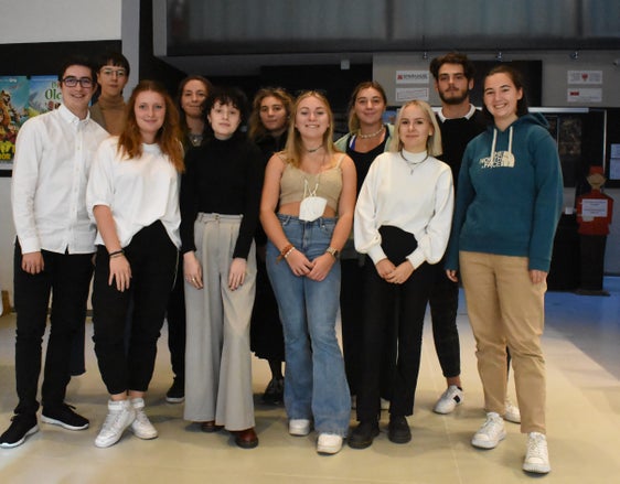Die elf jugendlichen Juroren und Jurorinnen der Euregio-Fim-Jury (Foto: Film Festival)