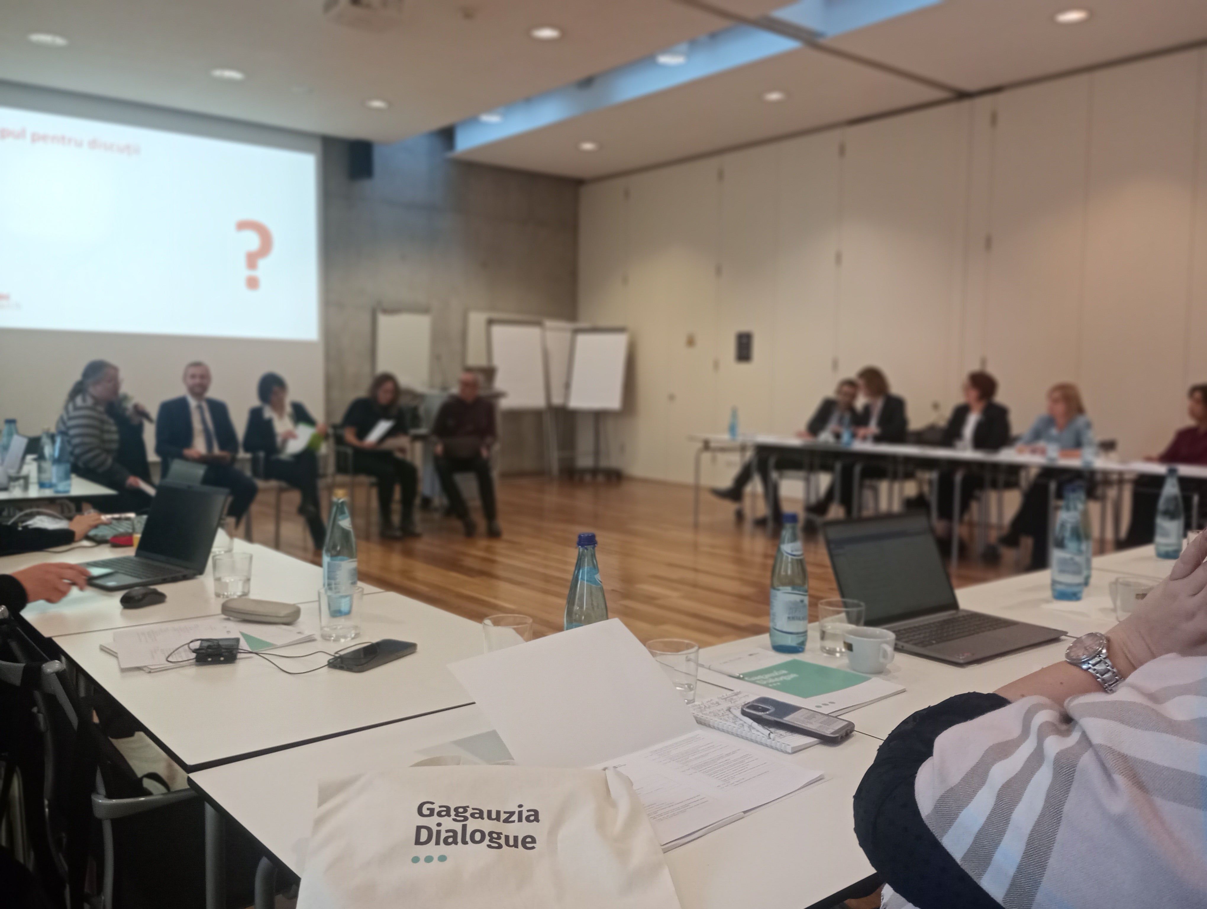 Mëisa turonda tla Eurac (Foto: OSP/Ntendënza y Cultura ladina )