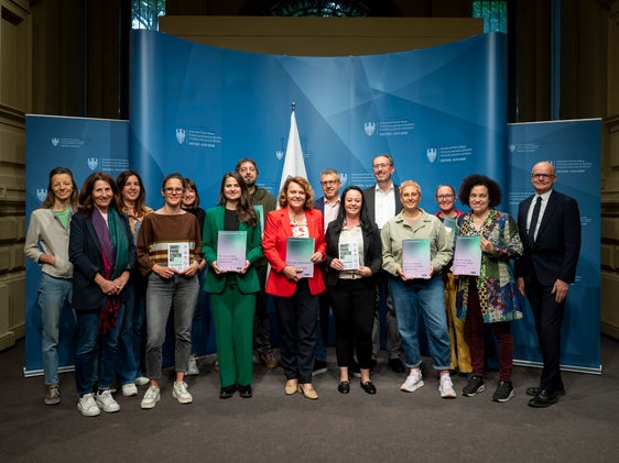 24 partner fanno parte della rete "Genitori-connessi". Insieme, hanno sviluppato un documento per sostenere i professionisti nell'aiutare i bambini, i giovani e le famiglie ad affrontare le sfide del mondo digitale. (Foto: USP/Fabio Brucculeri)