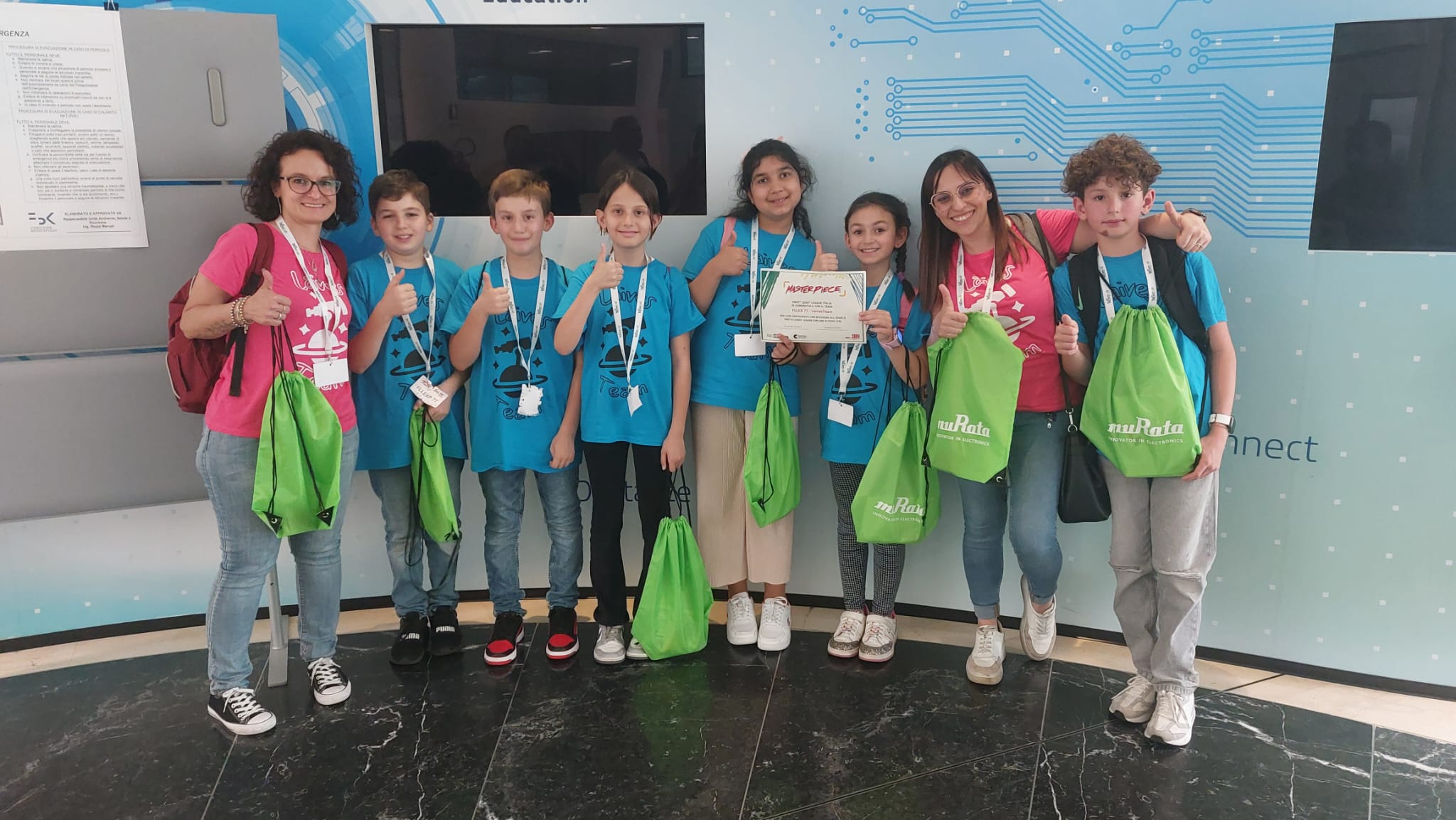 Sabato 11 maggio, alla fondazione Bruno Kessler di Povo (Trento), l’Istituto comprensivo di Laives si è classificato primo alla First Lego league explore nella sezione Core values con un progetto di robotica (Foto: ASP/Istituto comprensivo di Laives)
