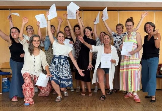 Teilnehmerinnen und Teilnehmer der Ausbildung Lerncoaching mit Referentin Iris Komarek (ganz rechts). (Foto: LPA/Landesdirektion Berufsbildung) 