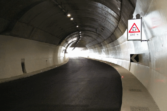 In futuro il paese di Colle Isarco, nel Comune di Brennero, sarà bypassato da una circonvallazione. La Giunta provinciale ha approvato le specifiche tecniche per il progetto (Foto simbolo: ASP/Ripartizione infrastrutture)