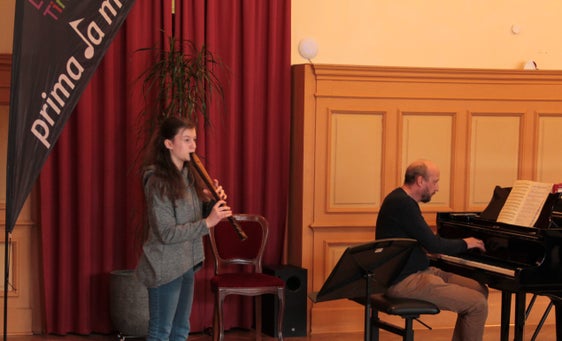 Matilda Nowak aus Nordtirol begleitet von Richard Wieser (Foto: LPA)