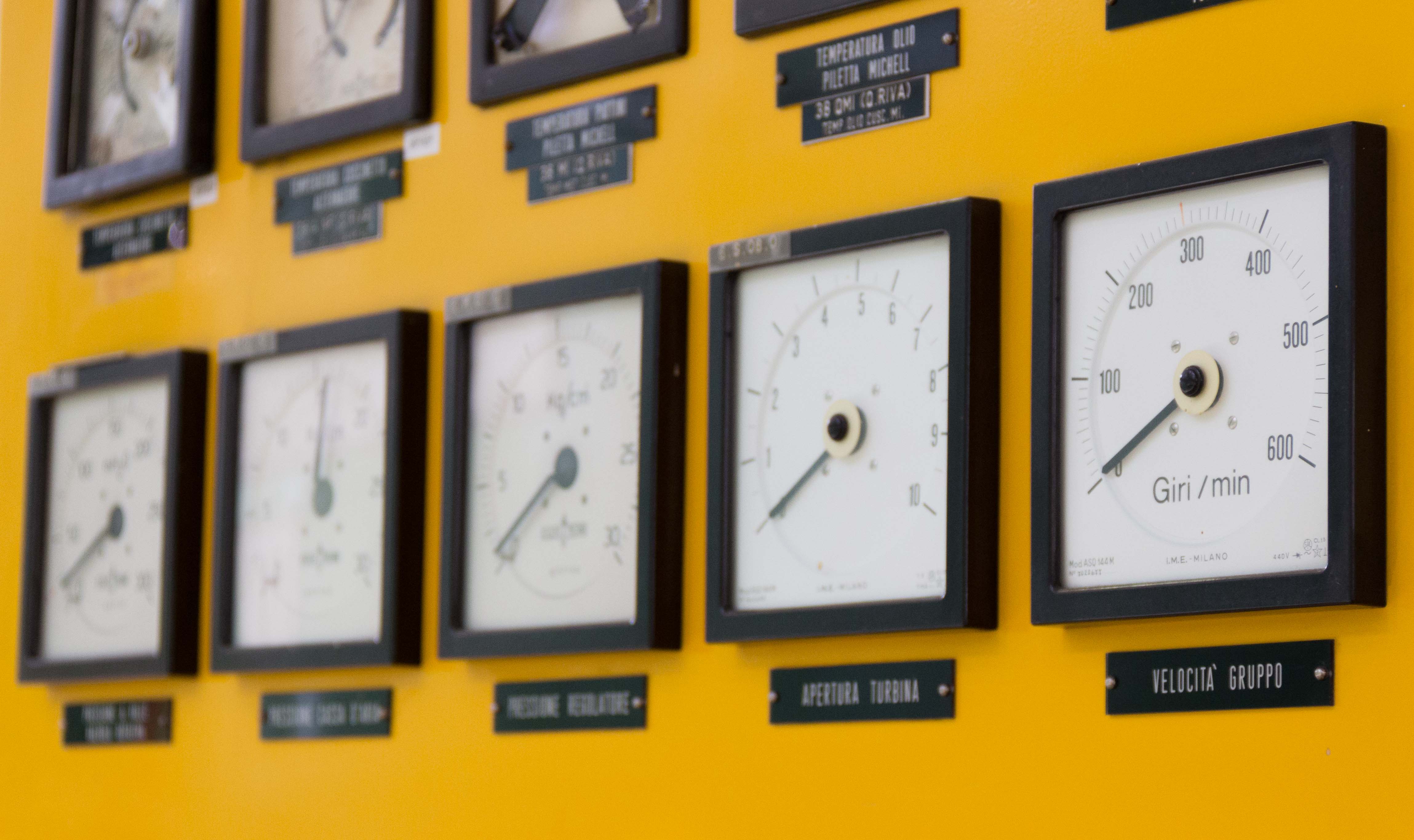 La Giunta ha approvato la ripartizione dei proventi delle tariffe idriche tra i 116 Comuni altoatesini proposta dal Consiglio dei Comuni. Particolare considerazione verrà data ai Comuni ove sono presenti centrali idroelettriche (nella foto un particolare della centrale di Cardano) (Foto: ASP)