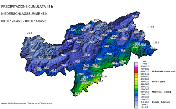 Niederschlagssummen der vergangenen 48 Stunden, vom 12. bis 14. April 2023. Am meisten Niederschlag fiel im Süden und Südosten des Landes (Quelle: Landesamt für Meteorologie und Lawinenwarnung)