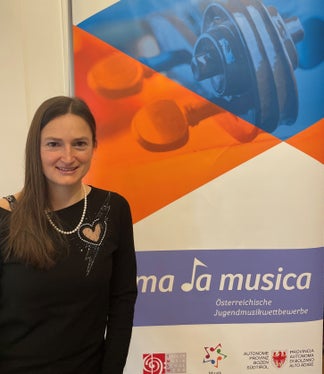 Die Teilnahme an einem Wettbewerb gelinge nur, wenn viele Faktoren zusammenspielen, ist Ulrike Ellemunter, Direktorin der Musikschule Unterland und Jurymitglied für Klavier, überzeugt. (Foto: Privat)