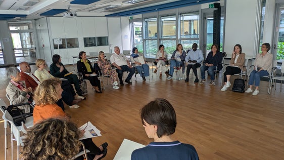 Im Landesintegraiontsbeirat arbeiten ausländische Bürgerinnen und Bürger mit Vertretungen des Landes, der Gemeinden, der Arbeitgeber- und Arbeitnehmerorganisationen sowie von Vereinigungen zusammen. (Foto: LPA/Hannes Wisthaler)