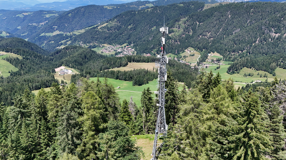 La nuova webcam RAS a Novale/Obereggen (Comune di Nova Ponente) trasmette 24 ore su 24 immagini in diretta dalla Val d'Ega. (Foto: RAS)