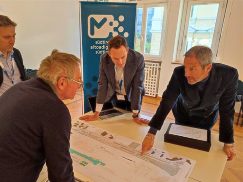 Die Pläne liegen vor, nun geht es an die Verwirklichung. Die Südtiroler Transportstrukturen AG (STA) wurde mit der Umsetzung des Projekts betraut. (Foto: STA/Alice Banfi)