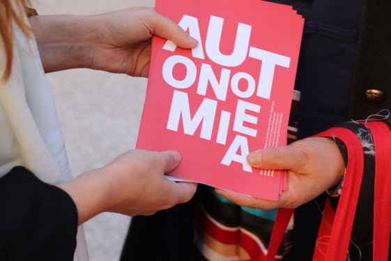  Politische Solidarität: Südtirol pflegt seit 1993 einen direkten Kontakt zur tibetischen Exilregierung. (Foto: LPA/Dominik Holzer)