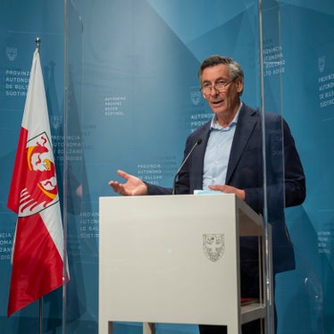 Wir können die Corona-Welle nicht sicher aufhalten, aber wir müssen es versuchen und wir wissen, was zu tun ist, sagte LR Widmann. (Foto: LPA/Fabio Brucculeri)