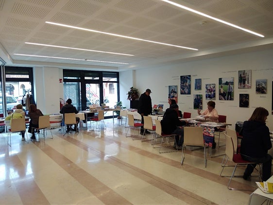 Giovedì 7 marzo al Centro Trevi di Bolzano si terrà la consueta giornata informativa dedicata alla consulenza sui soggiorni studio all'estero organizzata dall’Ufficio Bilinguismo e lingue straniere (Foto: ASP/Ufficio Bilinguismo)