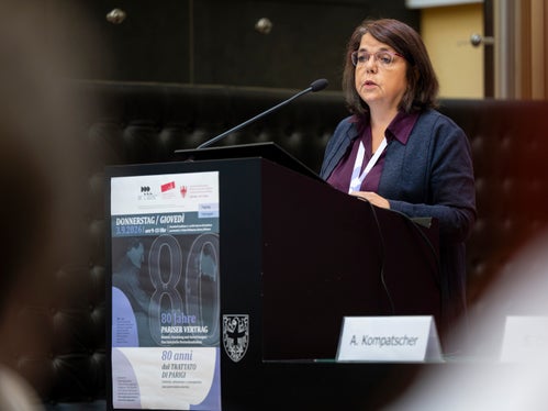 Die Tagung fand unter der Koordination und Moderation von Siglinde Clementi, Historikerin am Zentrum für Regionalgeschichte, statt. (Foto: LPA/Fabio Brucculeri)
