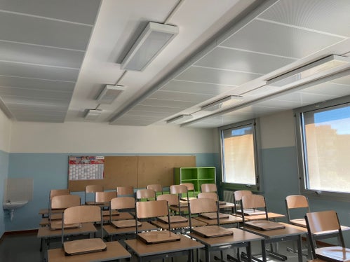 Migliorata l’acustica nelle aule e l’illuminazione nella palestra dell’Istituto Gasteiner a Bolzano (Foto: ASP)