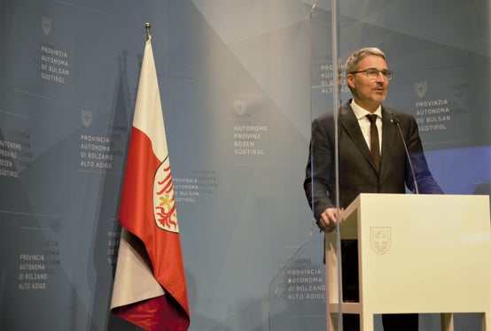 LH Kompatscher: Die Landesregierung ruft deshalb zu mehr Disziplin und die Einhaltung der Regeln auf.  (Foto: LPA/Michela Antino)