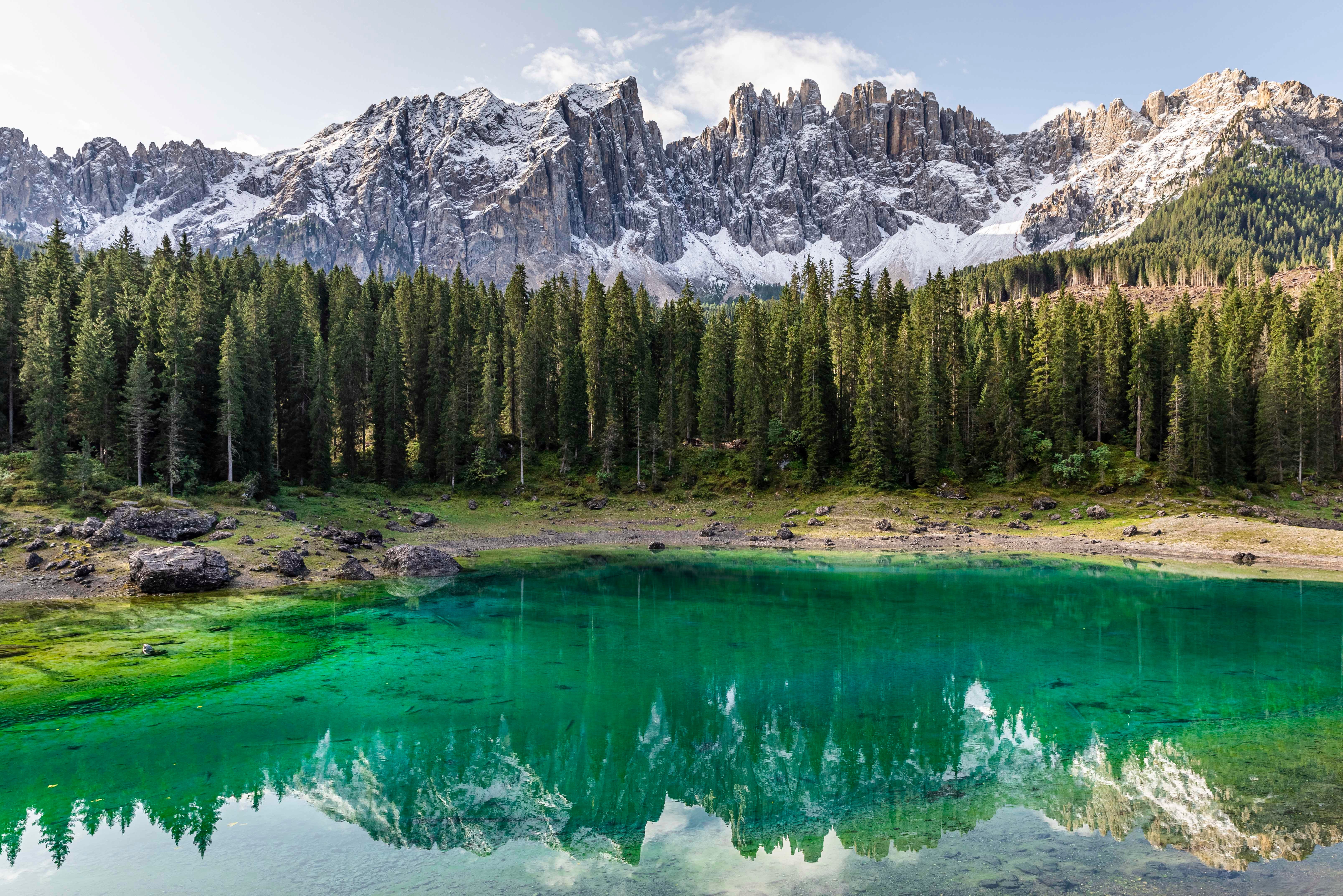 Al lago di Carezza in progetto un hotspot per gestire al meglio il flusso di visitatori garantendo una migliore connettività. (Foto: IDM Südtirol-Alto Adige/Tiberio Sorvillo)