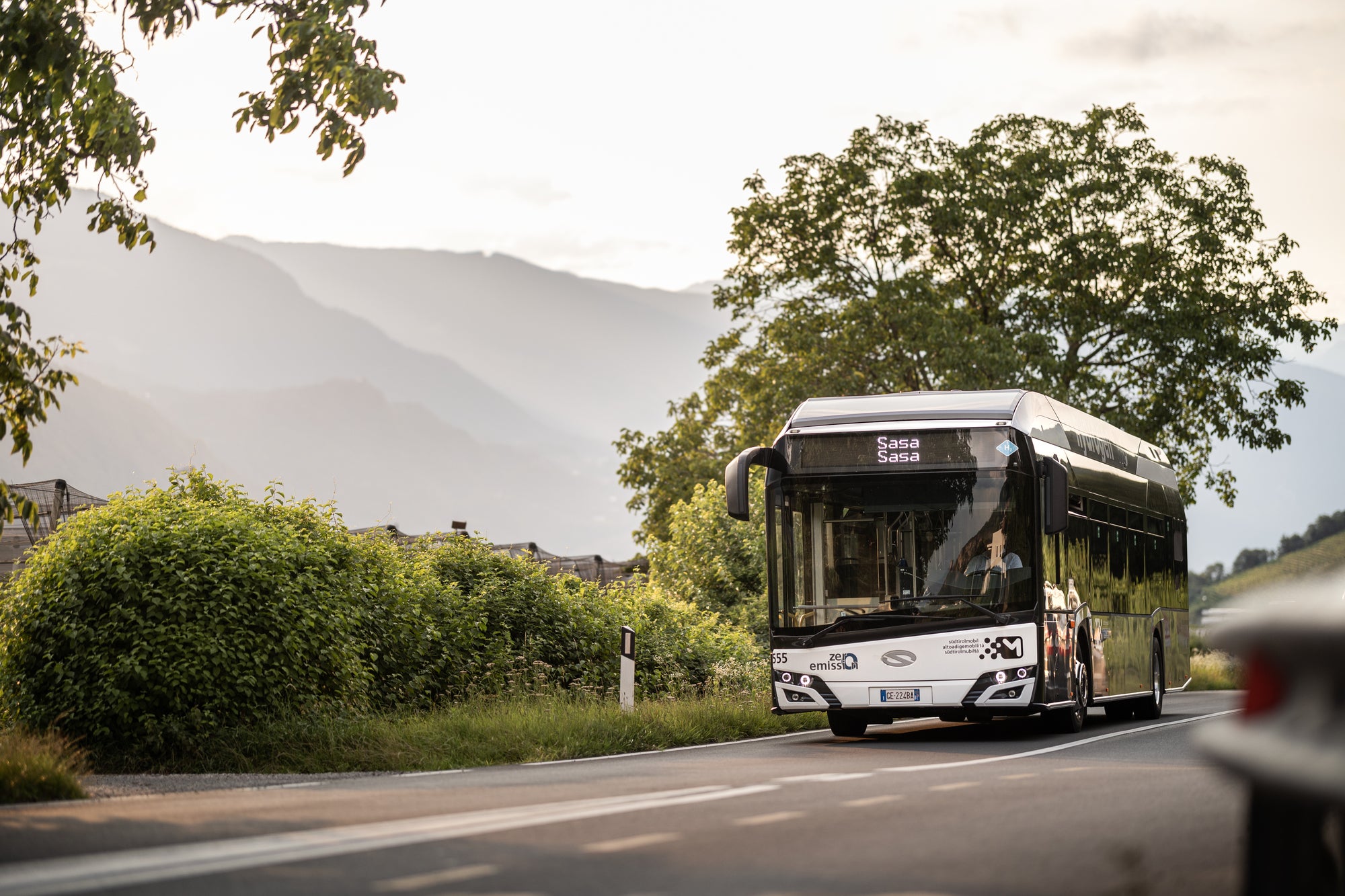 Die Inhouse-Gesellschaft SASA AG erfüllt einen essentiellen Dienst im öffentlichen Nahverkehr. Nun wurden die Dienstverträge für den inner- und außerstädtischen Linienverkehr überarbeitet und von der Landesregierung genehmigt. (Foto: ArminHuber_HQ-2918)