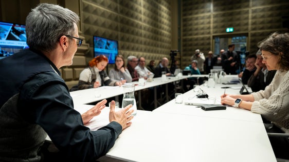 il presidente della Provincia Arno Kompatscher ha sottolineato la buona collaborazione in seno alla Giunta provinciale e ha ribadito i temi centrali: sostenibilità, giustizia sociale e Autonomia. (Foto: USP/Fabio Brucculeri)