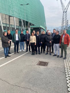 Der Trentiner Gemeindenverband, das Consorzio dei Comuni Trentini, hat heute (8. März) die Müllverbrennungsanlage in Bozen Süd besichtigt. (Foto: LPA)