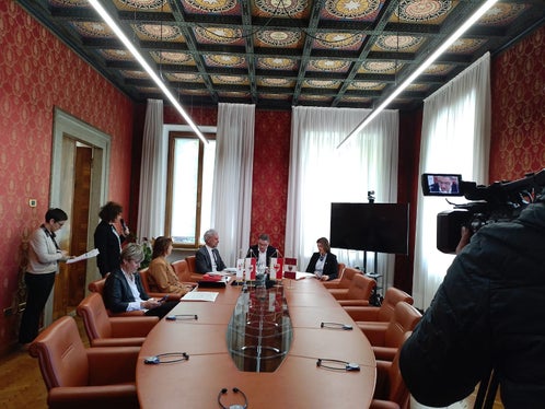 Abkommen für grenzüberschreitende gegenseitige Hilfeleistung: Pressekonferenz nach der Sitzung des Fachvorstandes für grenzüberschreitenden Zivil- und Katastrophenschutz in der Euregio (Foto: LPA/Euregio)