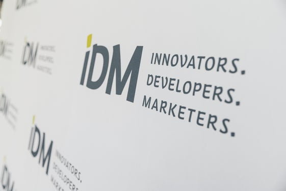 Land und Handelskammer haben in der Eigentümerversammlung den IDM-Haushaltvoranschlag 2024 im Rahmen der finanziellen Verfügbarkeit des Landes genehmigt. (Foto: IDM)