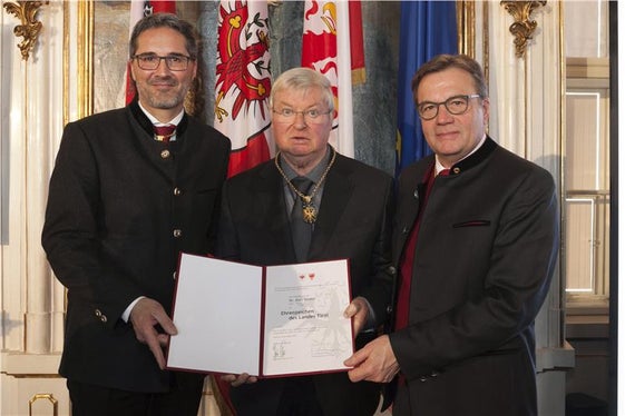 Die Ehrenzeichenverleihung 2019 in Innsbruck (Foto: Land Tirol/Die Fotografen)