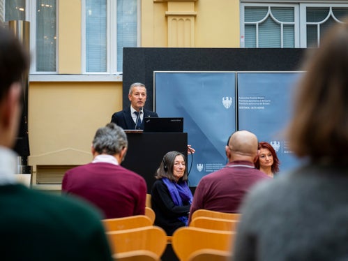 Come ha sottolineato l'assessore provinciale alla Protezione dell’ambiente, della natura e del clima Peter Brunner, è responsabilità di ciascuno agire in modo da preservare le risorse: Lo spreco non è solo un problema etico e sociale, ma grava anche sul nostro ambiente. (Foto: LPA/Fabio Brucculeri)