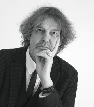 In Prantner oder Die Erfindung der Vergangenheit, Joseph Oberhollenzer ci guiderà invece attraverso l'immaginario paese altoatesino di Aibeln (Foto: Lois Steger)