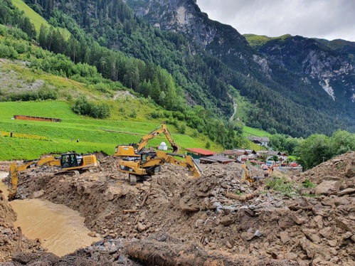 Lavori di sistemazione dopo il maltempo sul Rio Fleres e sul Rio Toverino. (Foto: Protezione civile/Bacini montani nord)