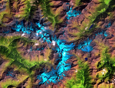 Vor bald 40 Jahren zeigt das Bild aus dem Jahr 1987 auf Ortlergruppe und Cevedale in Südtirol, im Trentino und in der Lombardei noch Gletscher. (Satellit: Landsat 5; Datenbearbeitung: Eurac Research)