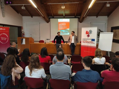 Al centro della prima tappa dell'Accademia dell'Euregio, tenutasi a Rovereto, la storia dei gruppi linguistici e della loro convivenza all'interno dell'Euregio. (Foto: Fondazione Trentina Alcide De Gasperi)