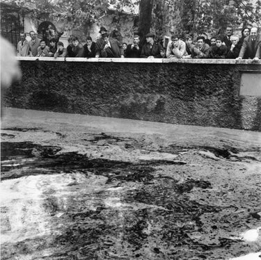 Das nun gestartete Arge Alp-Projekt zur Kommunikation von Hochwasserrisiken mit der Federführung des Trentino setzt sich zum Ziel, das Bewusstsein der Bevölkerung für Hochwasserrisiken zu stärken. Das Archivbild entstand während des Hochwassers an der Etsch am 4. November 1966. (Foto Pressamt Trient, Archiv Studio Rensi)
