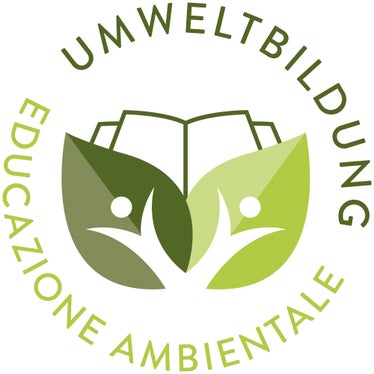 Von 1. bis 19. September 2026 können sich Südtirols Schulen aller Sprachgruppen und Schulstufen kostenlos für die Umweltbildungsprojekte der Landesagentur für Umwelt und Klimaschutz anmelden. (Logo: Effekt GmbH)