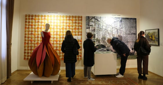 La mostra temporanea Agrumi a Bolzano” al Museo Mercantile, ricostruisce una Bolzano ormai scomparsa, quando era crocevia del commercio di agrumi e ricca di giardini con limonai. (Foto: Camera di Commercio di Bolzano)