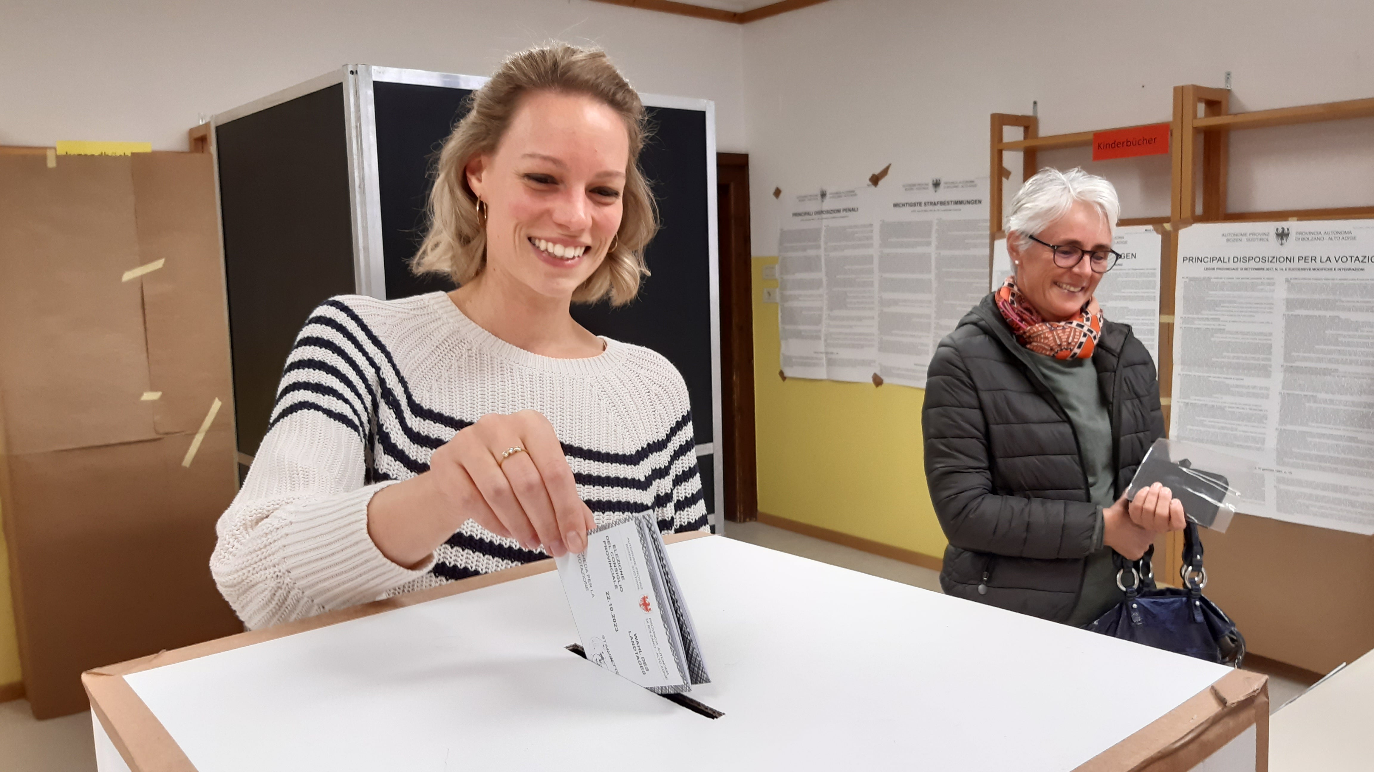 Südtirol hat gewählt: 71,5 Prozent der Wahlberechtigten haben bei den Landtagswahlen 2023 ihre Stimme abgegeben. Die höchste Wahlbeteiligung verzeichnete Vöran mit 86,6 Prozent. (Foto: LPA/Guido Steinegger)