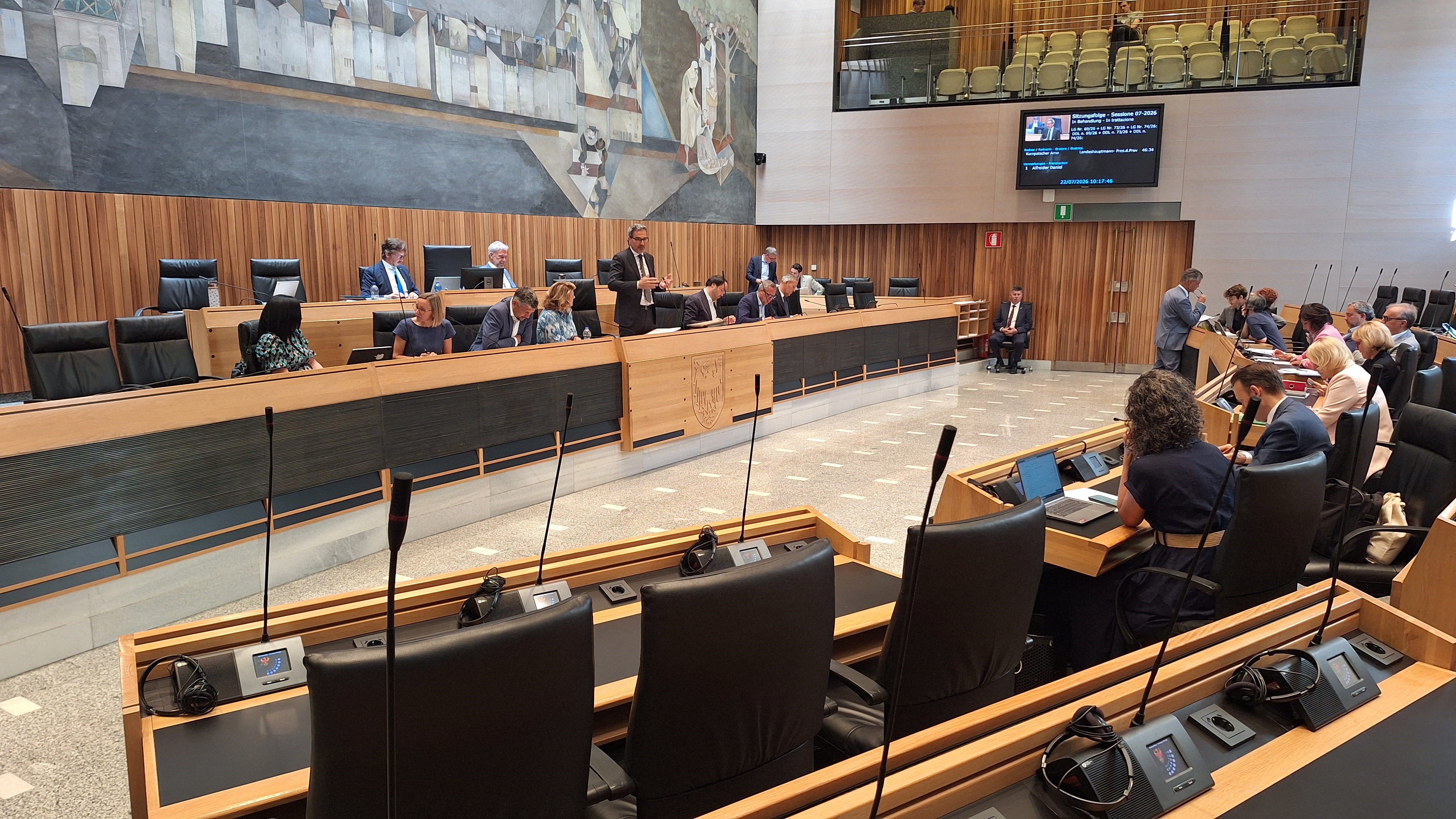 Der Südtiroler Landtag hat am 22. Juli den Nachtragshaushalt 2026 genehmigt.