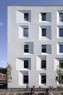 Die Landesverwaltung, und zwar die&nbsp;Abteilung Natur, Landschaft und Raumentwicklung mit Dienstsitz in Bozen (im Bild),&nbsp;sucht einen&nbsp;technischen&nbsp;Sachbearbeiter&nbsp;beziehungsweise eine technische Sachbearbeiterin. (Foto: LPA)