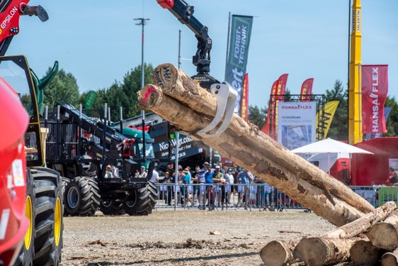 Dal 15 al 18 ottobre 2026 l'ARGE ALP sarà presente con un proprio stand alla Interforst di Monaco di Baviera, la fiera internazionale leader per la silvicoltura e la tecnica forestale. (Foto: Messe München GmbH)