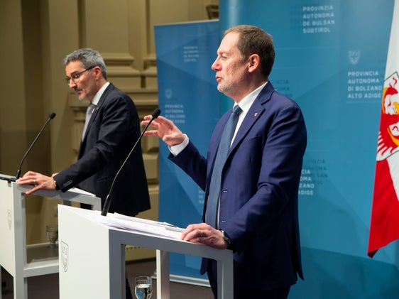 Im landeseigenen Gebäude in der Bozner Vittorio-Veneto-Straße 5 sollen italienische Vereine und Verbände gemeinsam untergebracht werden. Dem Vorschlag von Landesrat Bessone zur Adaptierung des Gebäudes hat die Landesregierung zugestimmt. (Foto: LPA/Fabio Brucculeri)