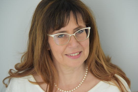 Landesmusikschuldirektorin Alexandra Pedrotti lobt die Leistungen der jungen Südtiroler Musikerinnen und Musiker. Die Qualität der Musikausbildung generell und im Besonderen im Bereich der Talentförderung sei in der Südtiroler Bildungslandschaft sehr hoch. (Foto: LPA)