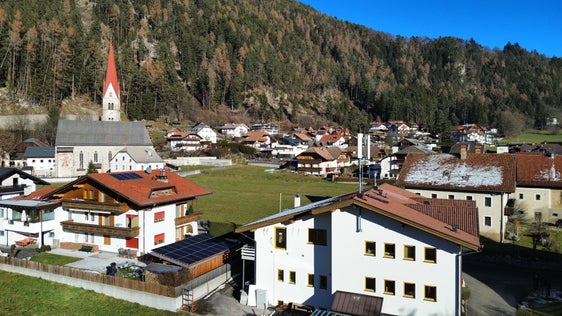 DAS-Mobilfunkanlage befindet sich auf dem Dach der Freiwilligen Feuerwehr in St. Sigmund. (Foto: RAS)