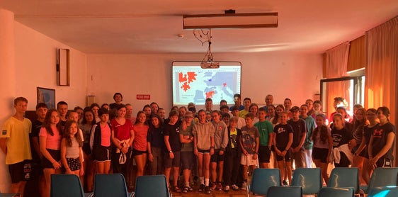 Unter dem Motto Natur trifft Kultur überwanden die Teilnehmenden des diesjährigen Euregio Summer Camps sprachliche und kulturelle Grenzen und verbrachten eine lehrreiche Woche. (Foto: Euregio/Nicola Campestrini)