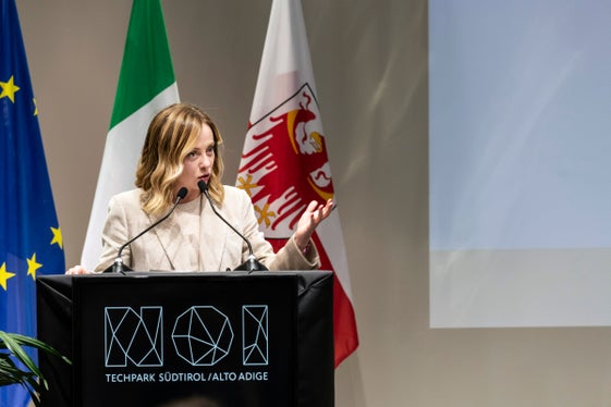 “Sono contenta che la firma sull’accordo di coesione venga apposta in questo luogo straordinario, una finestra europea sull’innovazione”, ha detto il presidente del Consiglio, Giorgia Meloni (Foto: ASP/Ivo Corrà)