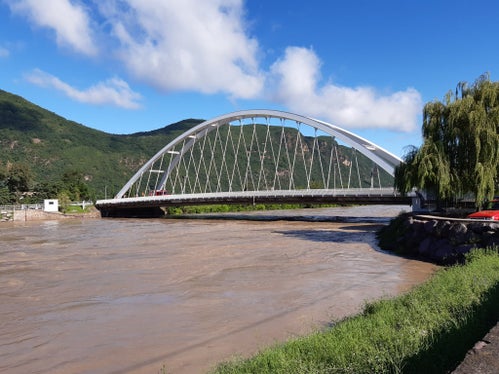 Pegel der Etsch heute mittags bei der Pfattner Brücke (Foto: Agentur für Bevölkerungsschutz/Amt für Hydrologie und Stauanlagen)