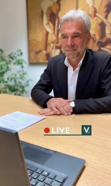 LR Schuler (im Bild) und Abteilungsdirektor Günther Unterthiner berichten am 7. April über die Pläne zur zukünftigen Förderung in der Forstwirtschaft. (Foto: LPA/Noemi Prinoth)  