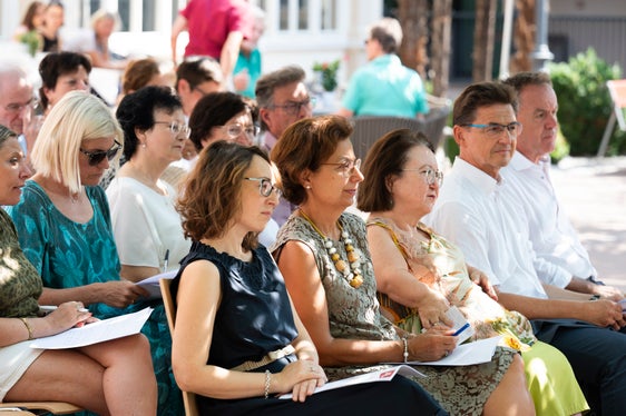 Alla conferenza stampa di oggi hanno partecipato anche diverse e diversi dirigenti del Dipartimento dell'assessora Deeg (nella foto, in prima fila da sinistra Elisa Guerra, Michela Trentini, Brigitte Waldner, Eugenio Bizzotto, Wilhelm Palfrader). (Foto: ASP/Manuela Tessaro)