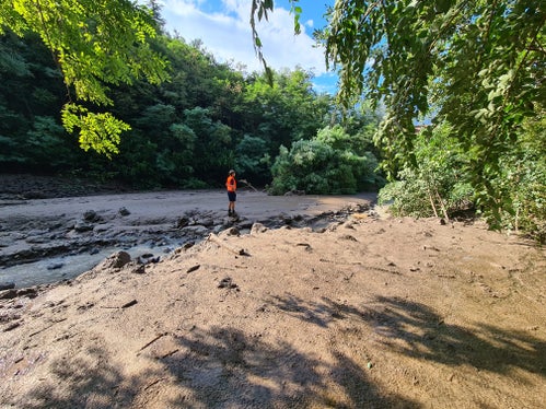 Lahnbach: Übermurungen unterhalb der Staatsstraße (Foto: LPA/Landesamt für Wildbach- und Lawinenverbauung West)