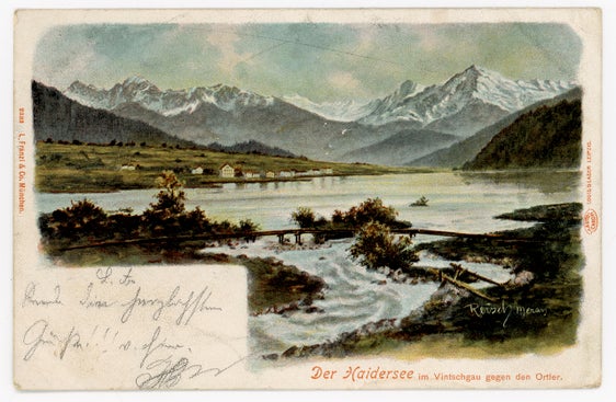 Lorenz Fränzl hat viele typische Südtiroler Landschaften festgehalten – im Bild der Haidersee (Fränzl, Lorenz, Glaser, Louis & Reisch, Franz August Carl Maria: Der Haidersee im Vinschgau gegen den Ortler. 1902. Inv.Nr. 4070901, Touriseum – Landesmuseum für Tourismus/Schloss Trauttmansdorff)