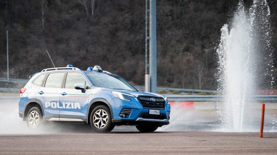 Un'auto della Polizia di Stato durante le esercitazioni al Safety Park. (Foto: USP/Fabio Brucculeri)