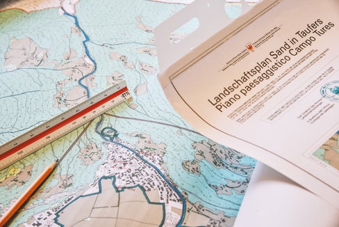 Die heute verabschiedete Änderung der Durchführungsverordnung zum Autonomiestatut sieht unter anderem vor, dass die Gesetzgebungsbefugnis im Bereich des Landschaftsschutzes den Autonomen Provinzen zusteht. (Foto: LPA/Peter Daldos)